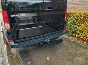 Achteropstaptrede aan trekhaak in Zwart Rechts 60 cm