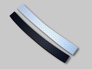 Bumperplaat Alu Zwart Berlingo  Partner  Combo 2018gt