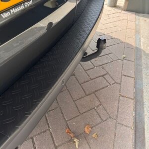 Bumperplaat Alu Zwart Jumpy 2017gt  Vivaro 2019  Expert 