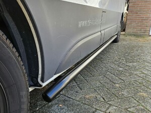 RVS sidebars Trafic 2014  Vivaro lt2019 L1 Zwart